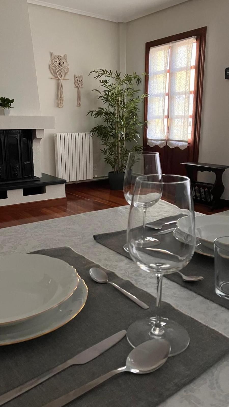 Duplex 122M2, 4 Dormitorios, 2 Banos Completos, Wifi 1Gb Мундака Экстерьер фото