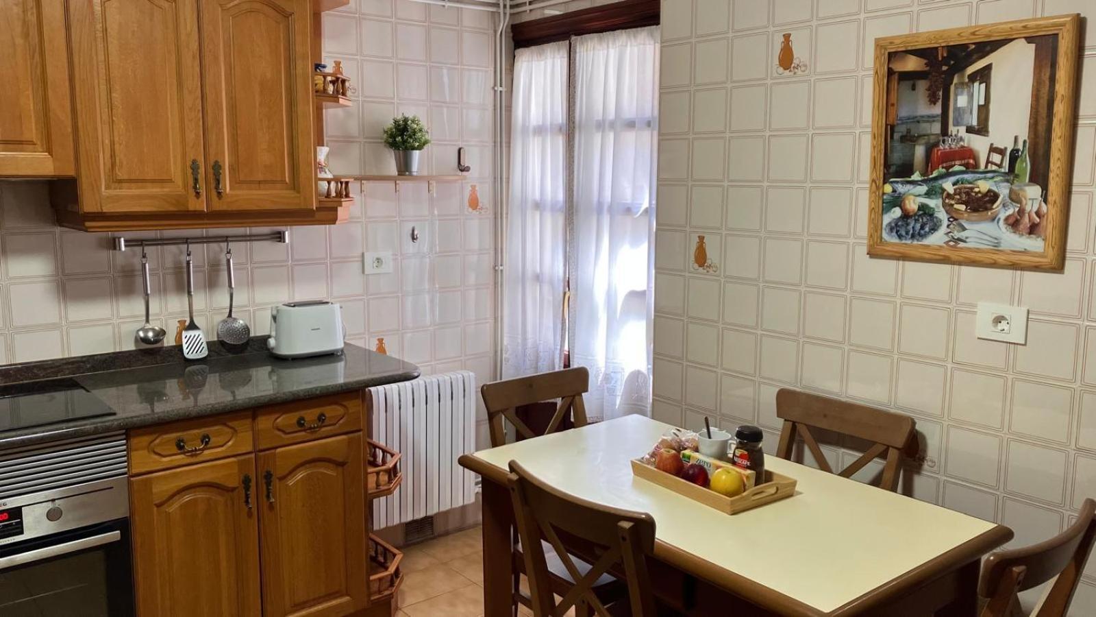 Duplex 122M2, 4 Dormitorios, 2 Banos Completos, Wifi 1Gb Мундака Экстерьер фото